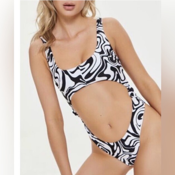 NWT Forever 21 • Bathing Suit, One Piece, Cut out Front and Back, Small - Picture 1 of 7